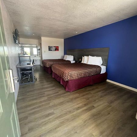Country Hill Inn & Suite Eagle Pass Exterior foto
